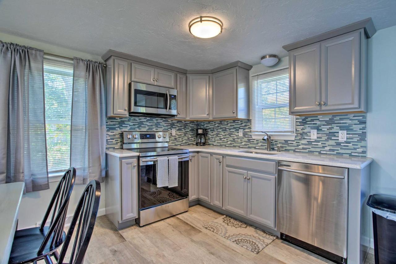 Updated Plymouth Home Less Than 2 Miles To Waterfront! エクステリア 写真